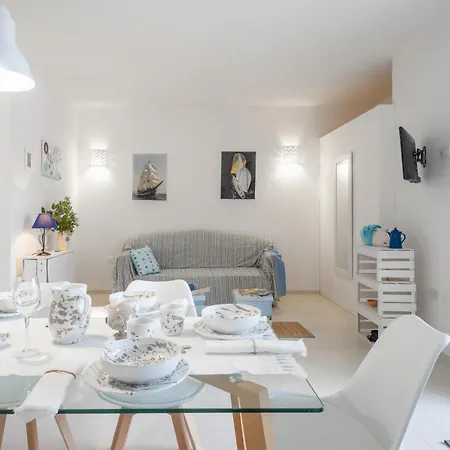 Holiday home Millebolleblu *